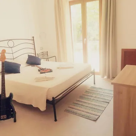Blue Monk Apartment